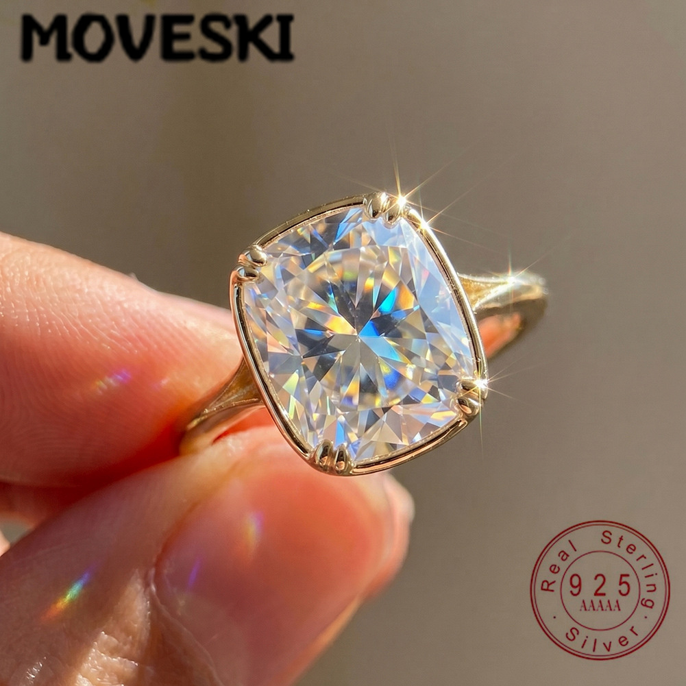 Nhẫn Moissanite hình vuông 1 c - đánh giá và giá Moissanite Engagement Ring 1 Carat