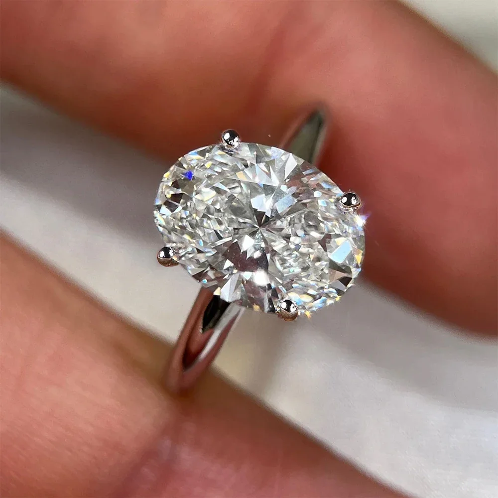 Nhẫn đính hôn Moissanite hình  - đánh giá và giá Moissanite Engagement Ring 1 Carat