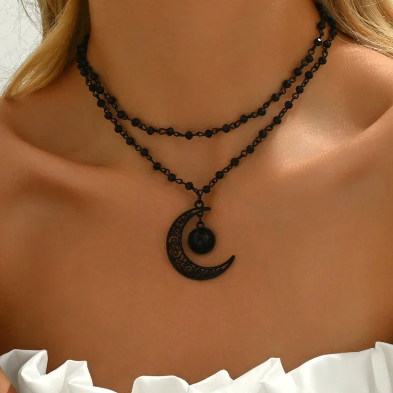 Gothic Layered Crescent Moon P - đánh giá và giá Layered Pendant Necklace Aesthetic