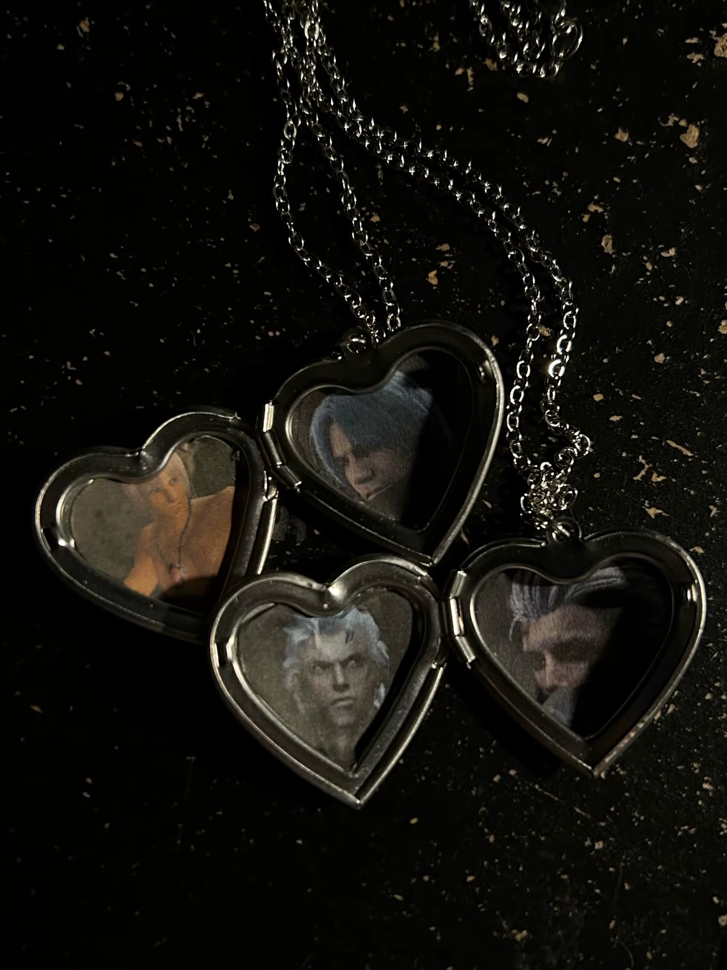 Romantic Heart Locket Pendant  - đánh giá và giá Heart Locket Necklace Photo